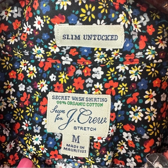sewn for J. Crew slim tuntucket floral print secret wash Button Down Shirt sz M - Picture 2 of 6